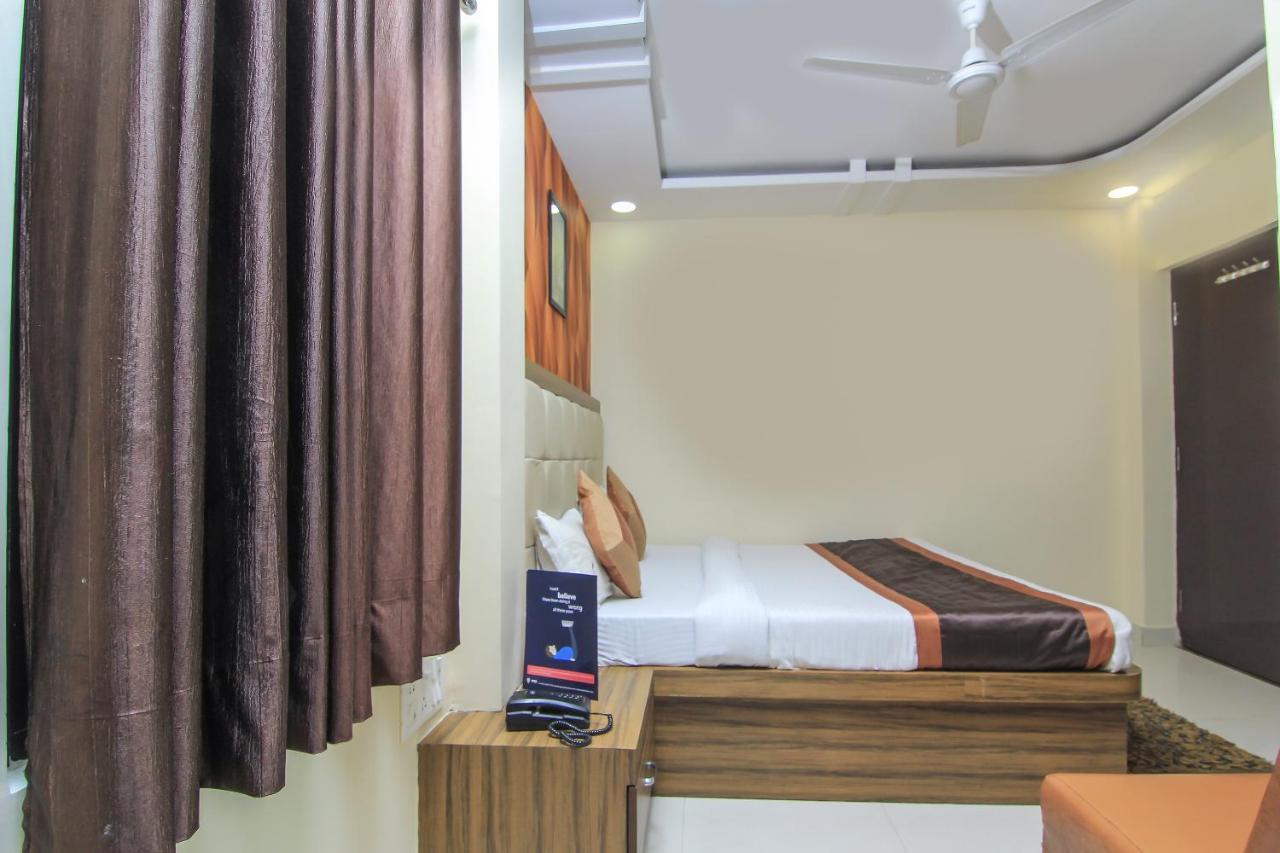 Oyo 8883 Hotel Comfort Zone Lucknow Bagian luar foto